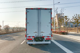 骏铃EV5(原帅铃i5) 电动载货车外观图片