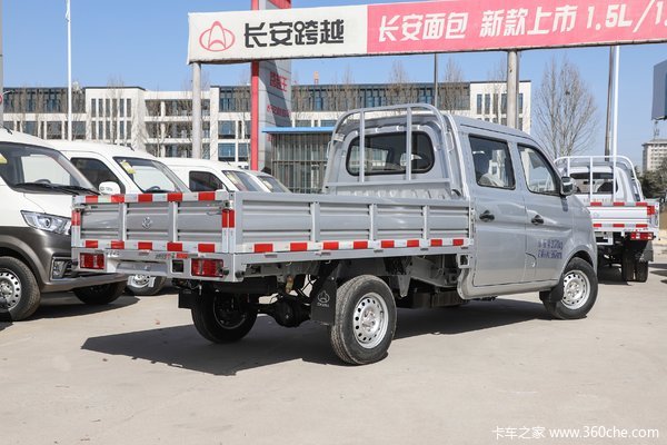 新豹T3 PLUS载货车限时促销中 优惠0.4万