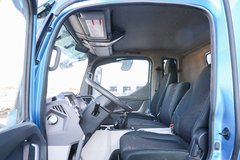飞碟 W7 220马力 6X2 6.2米排半仓栅式载货车(国六)(FD5240CCYP78K6-1)