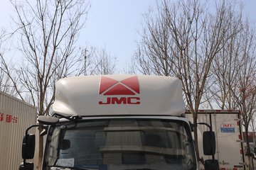 江铃 凯威宽体 143马力 4.2米单排厢式轻卡(国六)(气刹)(JX5045XXYTG26) 卡车图片