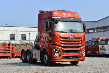 一汽解放 j6v重卡 质惠版 460马力 6x4 牵引车(法士特液缓)(ca4250p66