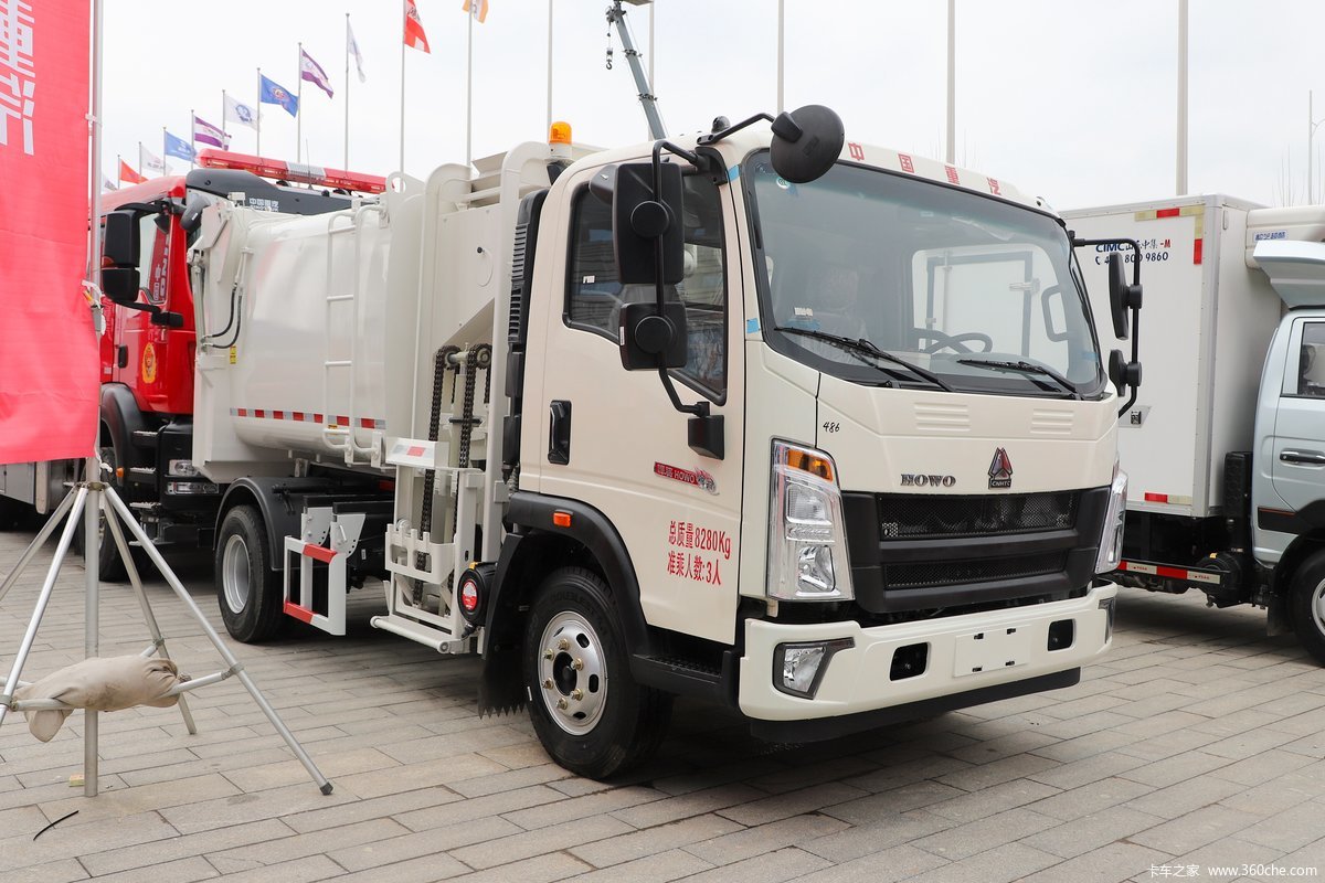 中国重汽HOWO 悍将 160马力 4X2 餐厨垃圾车(青专牌)
