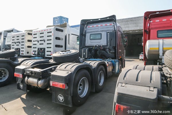 优惠0.5万 武汉市欧曼GTL牵引车火热促销中