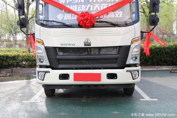 中国重汽HOWO 悍将 160马力 4X2 5.05米冷藏车