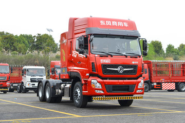 东风新疆 畅行D7V 440马力 6X4 CNG牵引车(DFV4258GP6C)