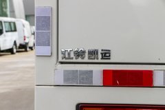 江铃 凯运+ 中窄体 129马力 4.2米单排厢式轻卡(国六)(JX5040XXYTGB26)