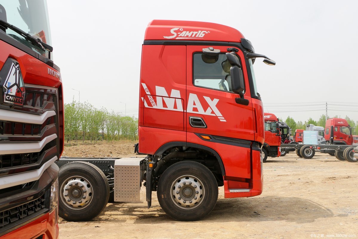 【图】中国重汽 HOWO MAX 350马力 6X2 9.6米AMT自动档栏板载货车(ZZ1257N54CKF1)_实拍图片_1634501_卡车之家