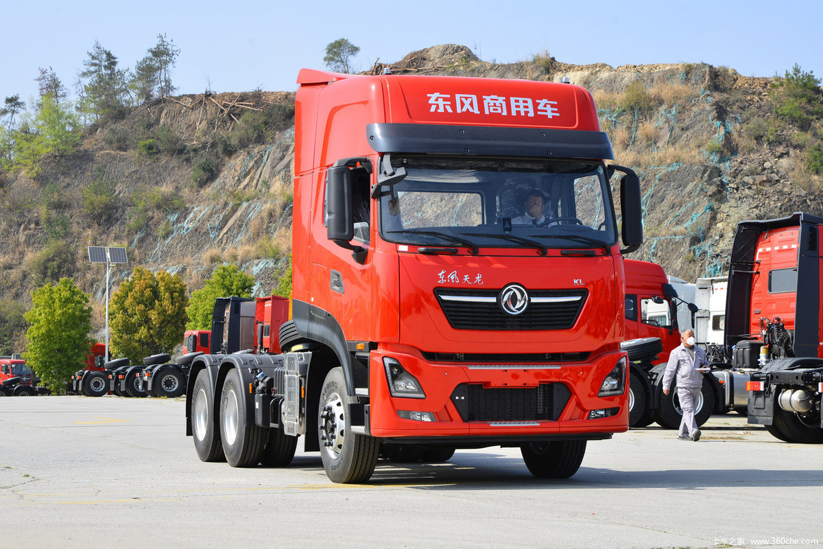 东风商用车 天龙KL重卡 460马力 6X4 牵引车(液缓)(东风14档)