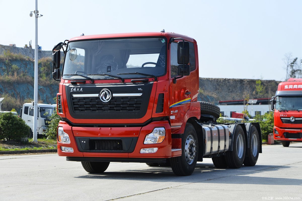 东风商用车 天龙VL重卡 430马力 6X4 牵引车(子车)(法士特变速箱)