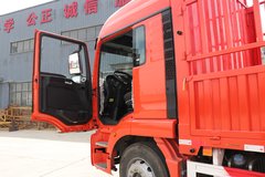 中国重汽 汕德卡SITRAK G5重卡 270马力 4X2 6.8米仓栅式载货车(国六)(重汽8挡)(ZZ5186CCYK501GF1)