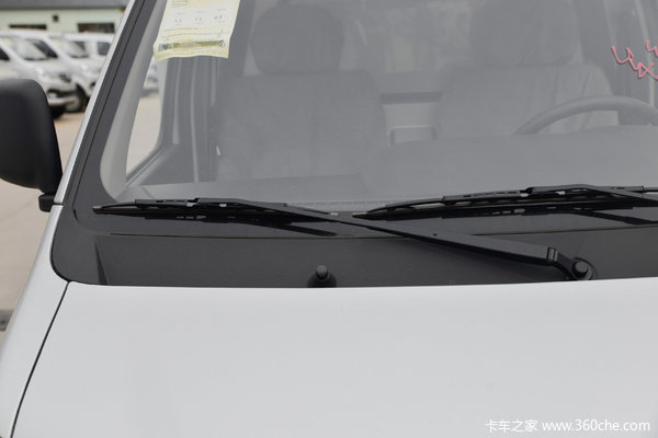 新豹T1载货车雅安市火热促销中 让利高达0.8万