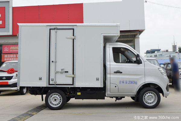 新豹T1载货车绵阳市火热促销中 让利高达0.5万