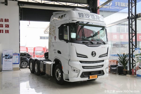 陕汽重卡 德龙X6000 680马力 6X4 AMT自动挡牵引车(国六)(SX4259GE4Q3)