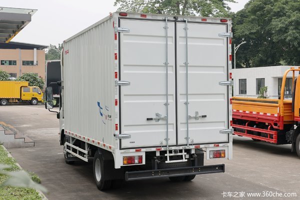 五十铃M100载货车惠州市火热促销中 让利高达0.86万
