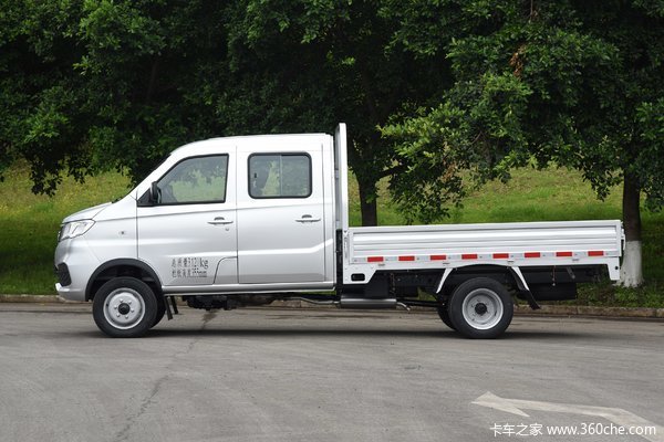 金卡T2S载货车西安市火热促销中 让利高达0.4万