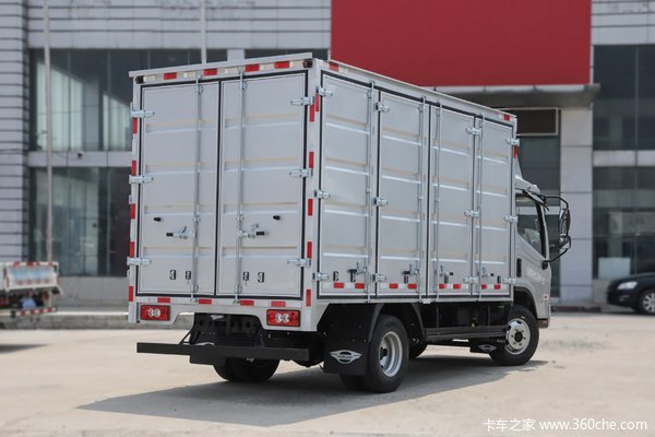 时代领航M5载货车深圳市火热促销中 让利高达0.2万