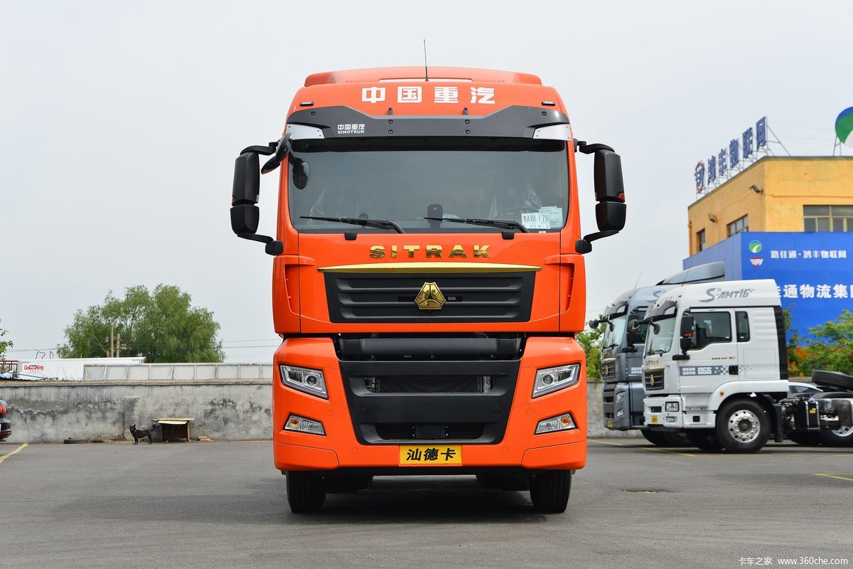 中国重汽 汕德卡SITRAK G7S重卡 悦享版 480马力 6X4 LNG牵引车