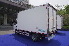 宇通轻卡 T5 4.5T 4.08米纯电动冷藏车(ZKH5045XLCBEV2)100.46kWh
