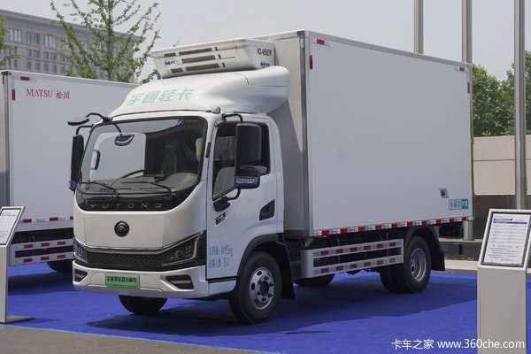 宇通轻卡 T5 4.5T 4.08米纯电动冷藏车(ZKH5045XLCBEV1)88.87kWh
