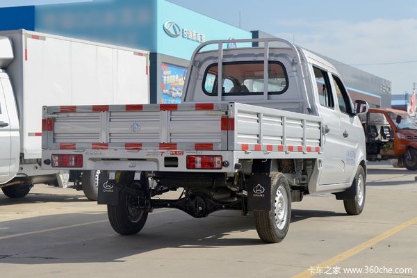 抢购在行动！新豹T3 PLUS载货车降价大放送，立降0.4万