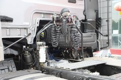青岛解放 JH6重卡 领航版2.0 550马力 6X4 AMT自动档牵引车(国六)(CA4259P25K15T1E6A80)