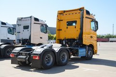 奔驰 Actros 重卡 450马力 6X4 危化品运输牵引车(国六)(BJ4266Y6DHL-A3)