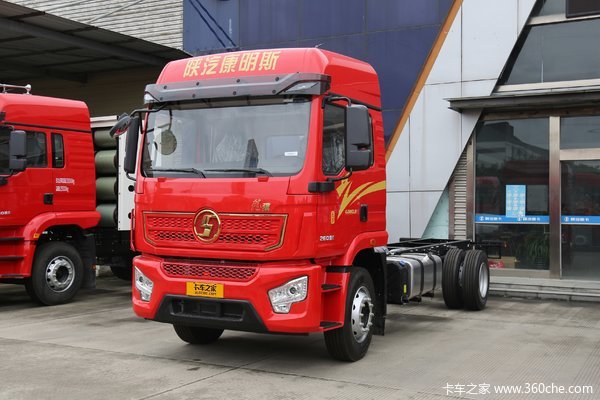 陕汽康明斯 龙骥 轻量化旗舰版 220马力 4X2 6.9米厢式载货车(SX5189XXYLA501F2)