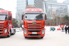 解放J6V牵引车南京市火热促销中 让利高达1万