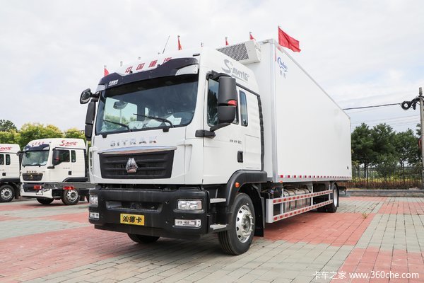中国重汽 汕德卡SITRAK G5重卡 290马力 4X2 9.45米冷藏车(ZZ5186XLCN711GF1)