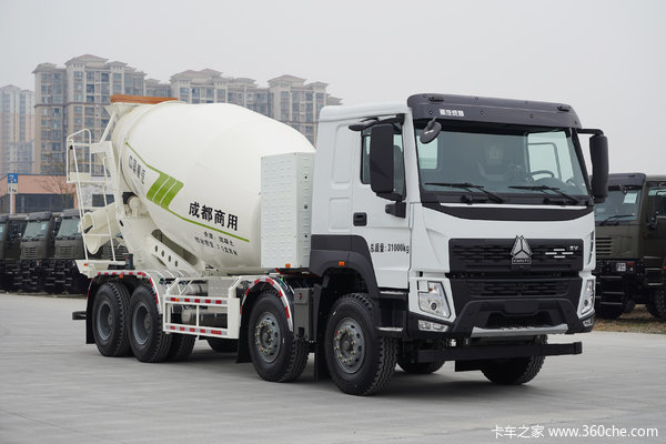 中国重汽成都商用车 V7-X 31T 8X4 7方纯电动混凝土搅拌车(ZZ5312GJBV3567Z1BEV)350kWh