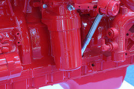 M12系列 发动机外观                                                图片