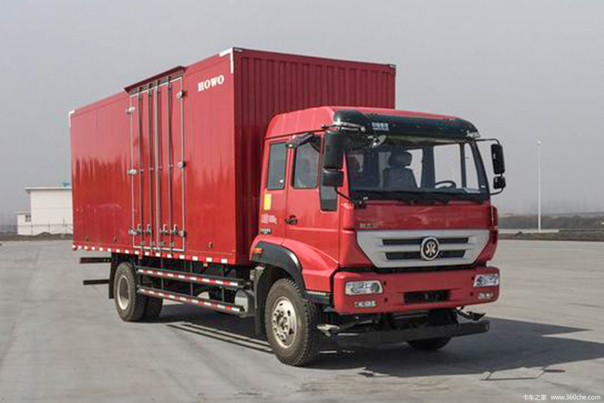 中国重汽 斯太尔M5G中卡 180马力 4X2 6.75米厢式载货车