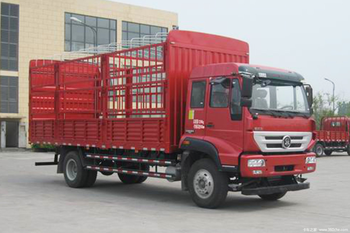 中国重汽 斯太尔M5G中卡 180马力 4X2 6.75米仓栅式载货车