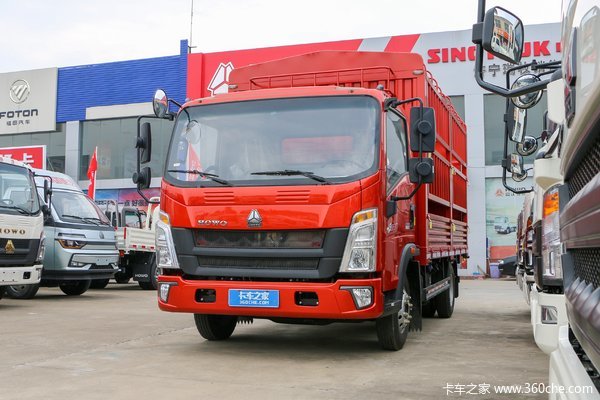 中国重汽HOWO 悍将 170马力 4.15米单排仓栅式轻卡(万里扬8档)(ZZ5117CCYH3315F112)