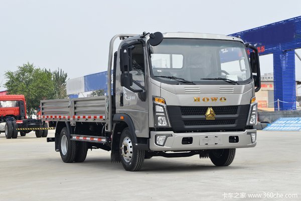 中国重汽HOWO 悍将 150马力 4.15米单排栏板轻卡(ZZ1047G3115F145)