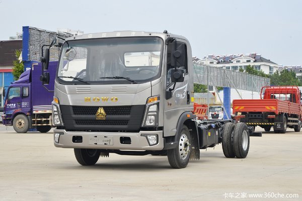 中国重汽HOWO 悍将 150马力 4.15米单排栏板轻卡(法士特8档)(ZZ1047G3315F144)