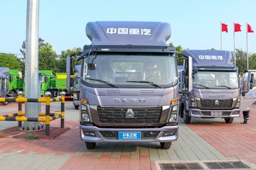 中国重汽HOWO 统帅 170马力 4.15米单排厢式轻卡(ZZ5047XXYC3215F145) 卡车图片