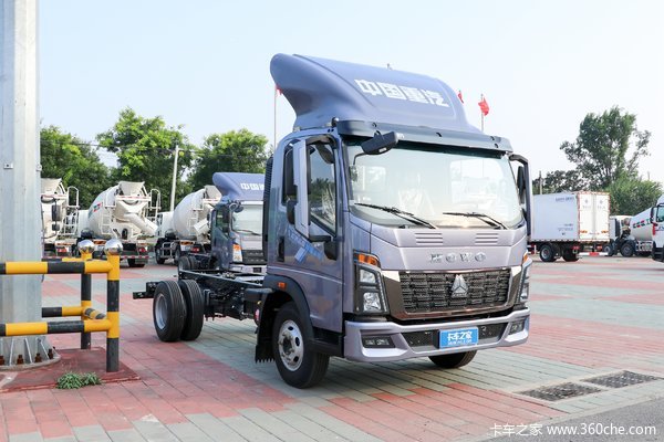 中国重汽HOWO 统帅 145马力 4.15米单排厢式轻卡(ZZ5047XXYF3313F145)