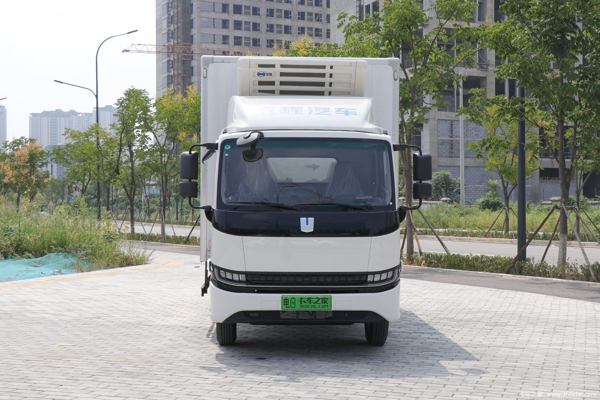 远程 星智H8E-PRO 2023款 智运版 4.5T 4.02米单排纯电动冷藏车