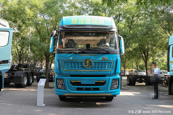 陕汽康明斯 龙骁 公路标准菁英版 490马力 8X4 6.5米自卸式垃圾车(SX5319ZLJ5D326)