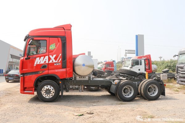 HOWO Max牵引车武汉市火热促销中 让利高达3万