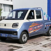 福田 祥菱Q 豪华型 1.6L 120马力 汽油 2.5米双排栏板微卡(BJ1030V6AV6-73)