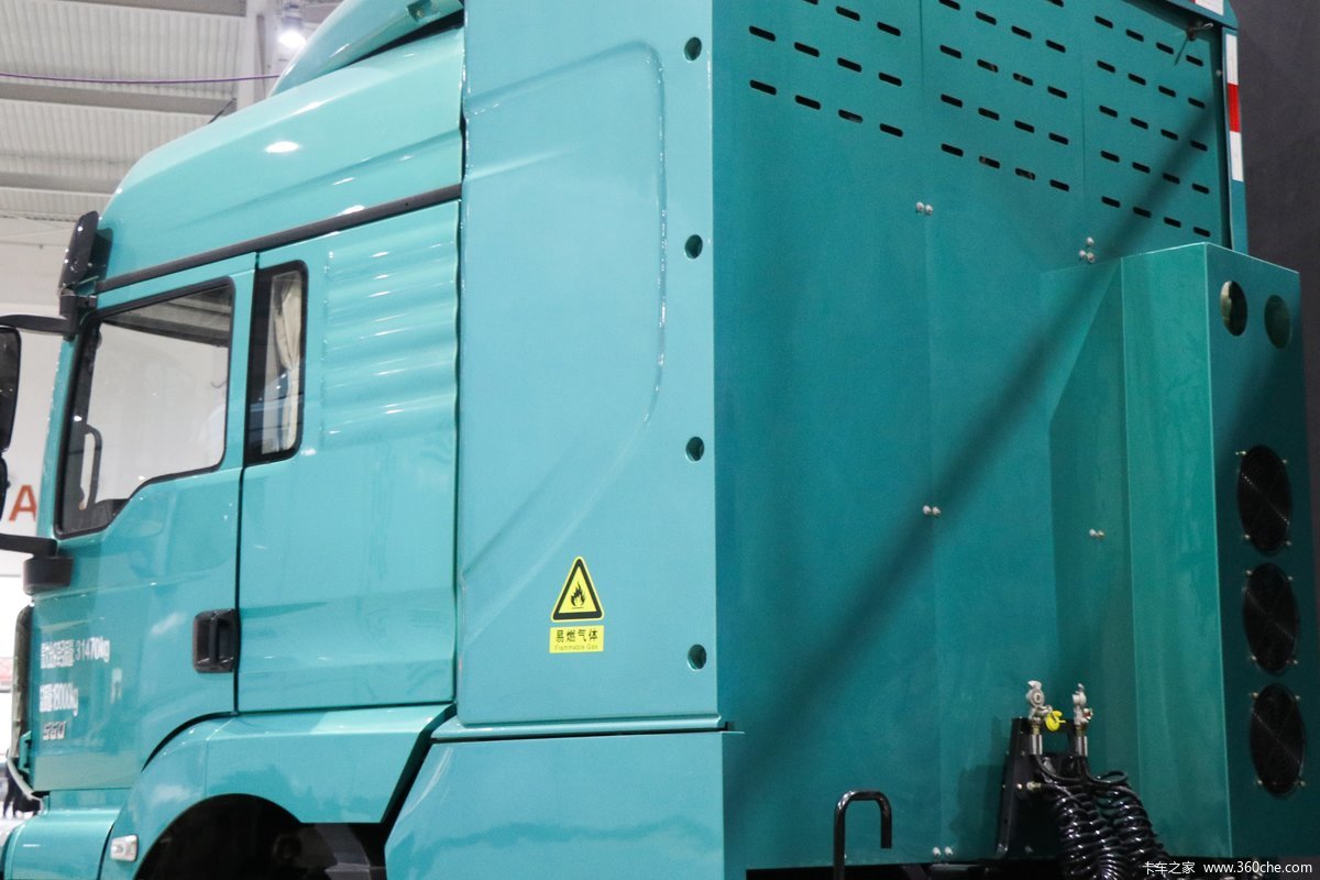 4x2-sx4187mj1xfcev1-76-63kwh-1758168
