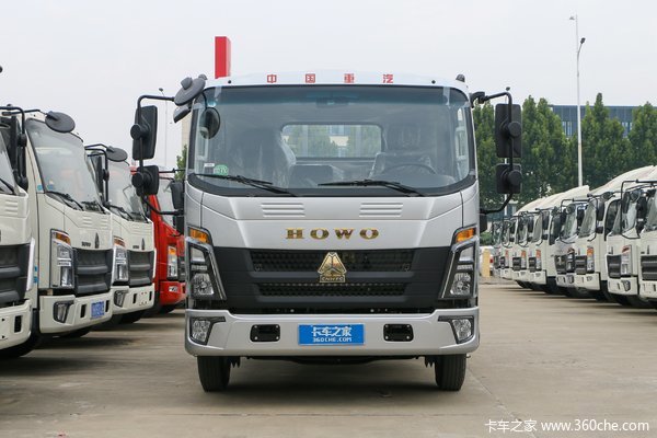 中国重汽HOWO 悍将 140马力 4.15米单排栏板轻卡(万里