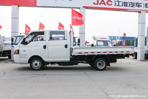 江淮恺达X6双排座汽油版，一车可以两用的小货车，用途更广