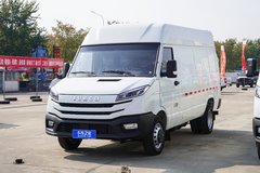南京依维柯 2023款 新得意 V37 129马力 2.8T中轴中顶封闭货车(国六)