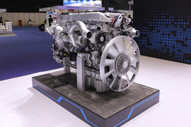 Benz OM系列 发动机外观                                                图片