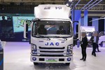 江淮 威铃新能源 4.5T 4.18米单排纯电动栏板轻卡(HFC1043EV2N)100.46kWh