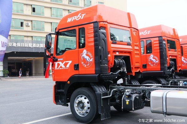 购HOWO TX7载货车 享高达24.08万优惠