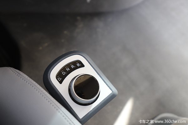本店为您推荐东风商用车天龙旗舰KX560马力